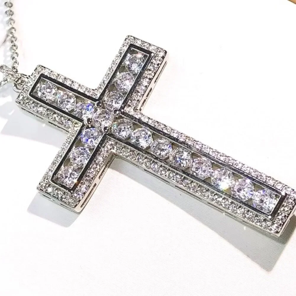 🆕 Large Halo 8.00 Ctw Diamond Cross and 18" Necklace 18k White Gold 🆕 - Picture 1 of 6